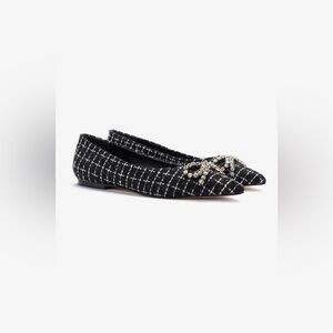 Lee Flat In Black Tweed
Larroudé